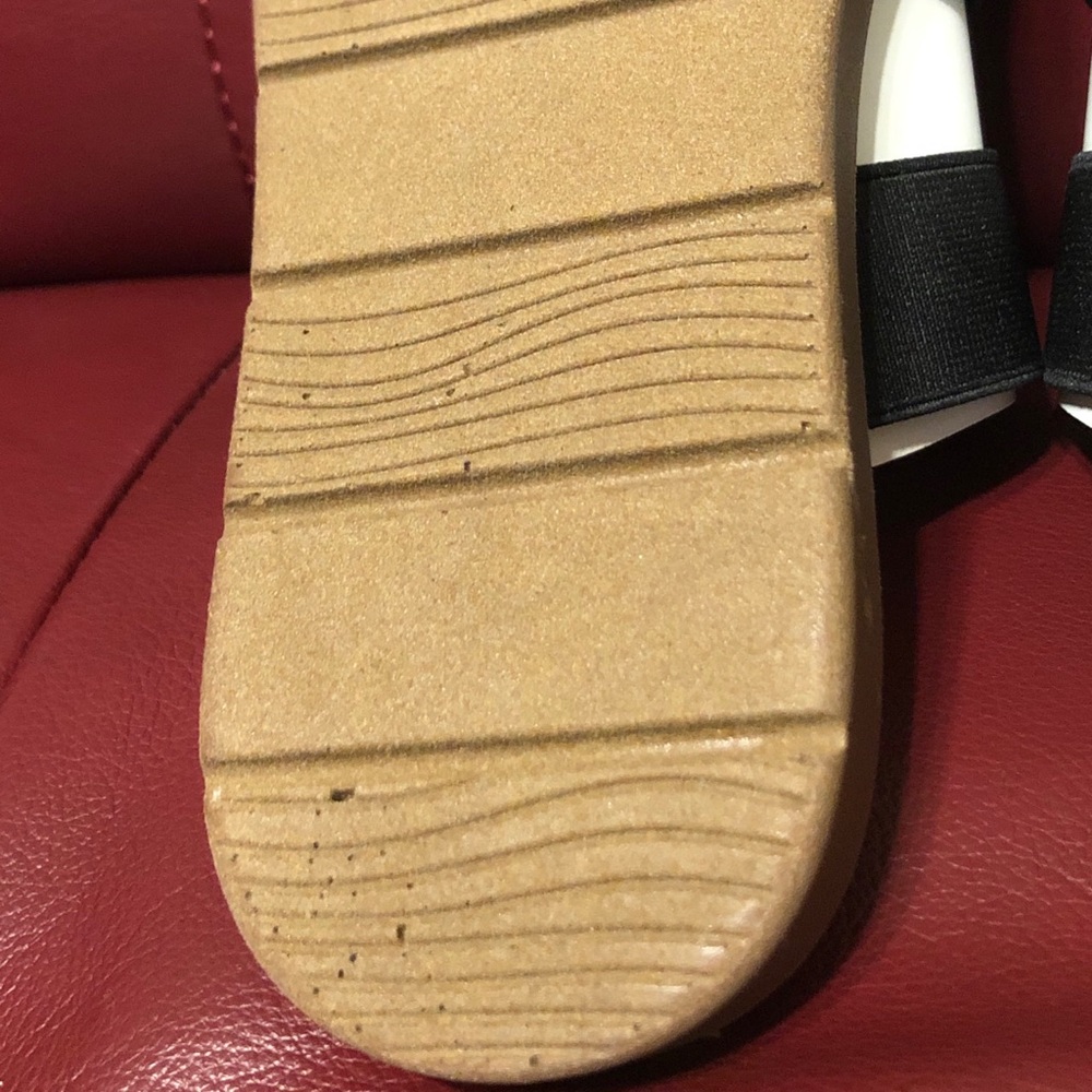 Steve Madden Sandals - Picture 8 of 9